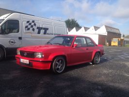 Opel Ascona 400 